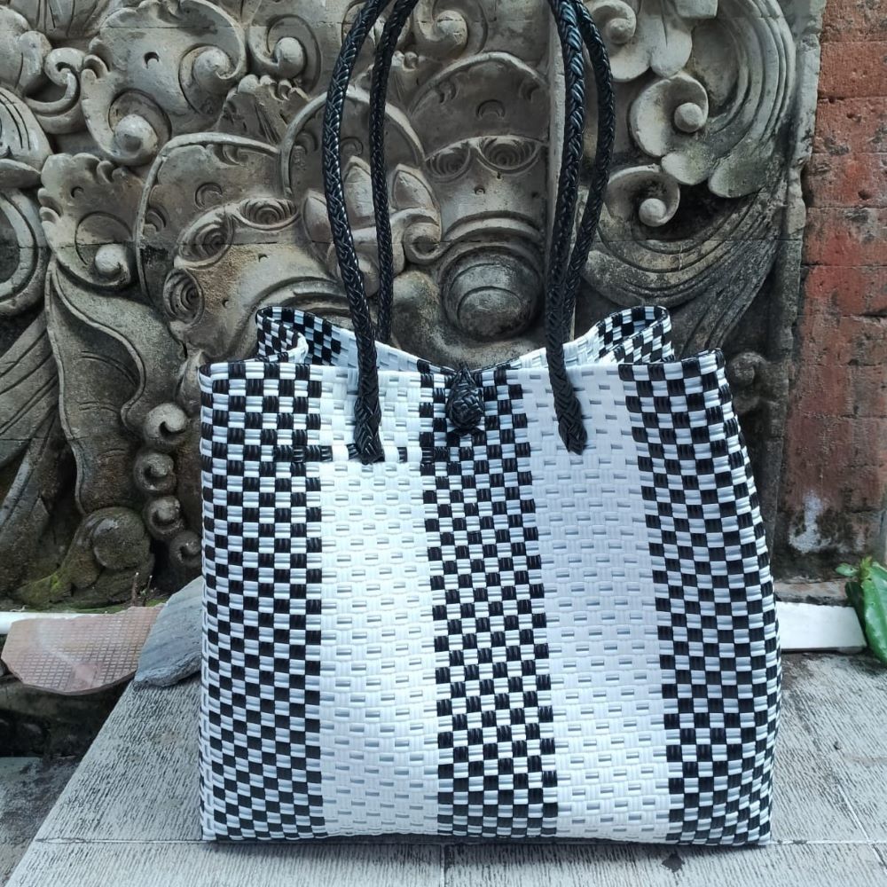Savoy Stride – Elegant and French-inspired from Chic collection