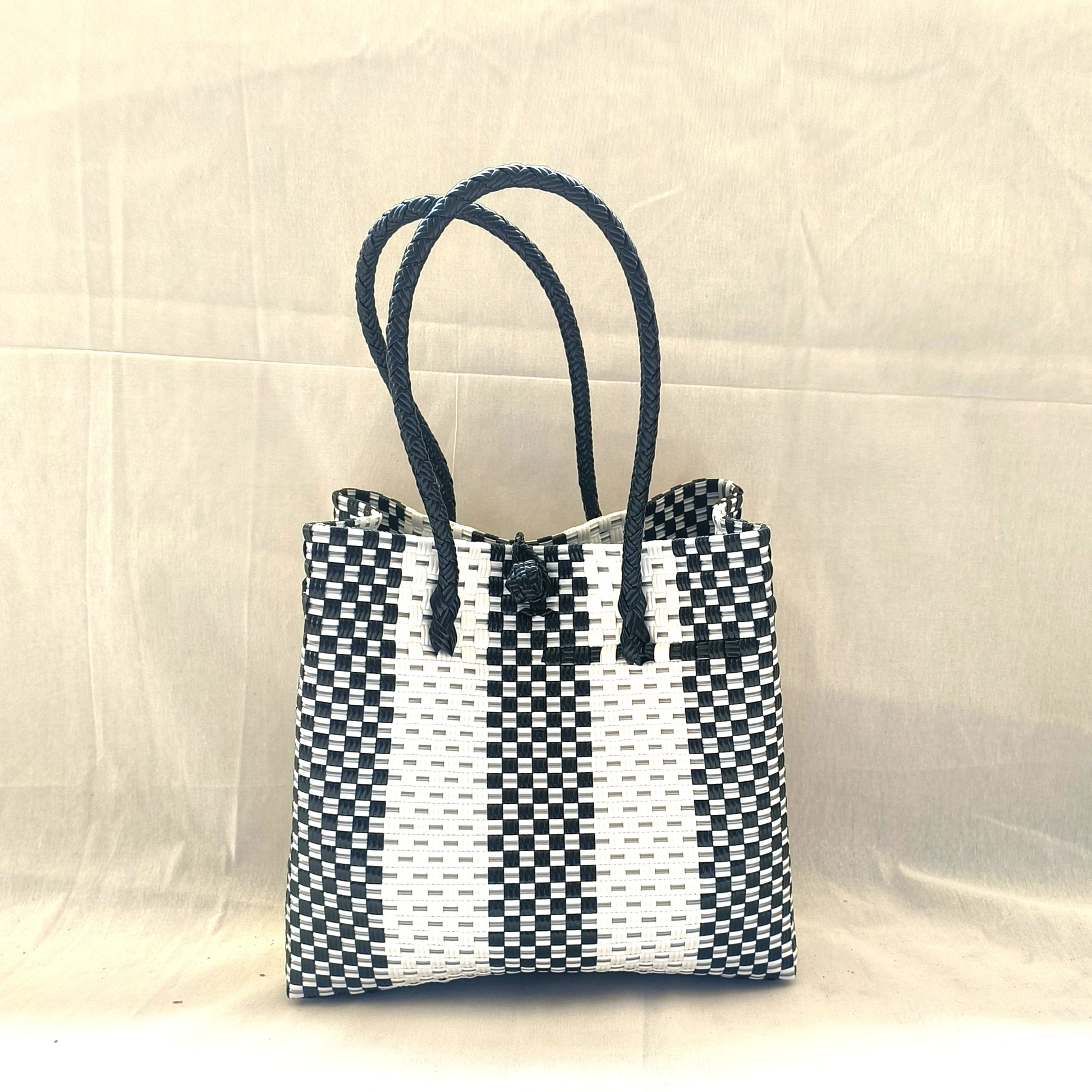 Savoy Stride – Elegant and French-inspired from Chic collection