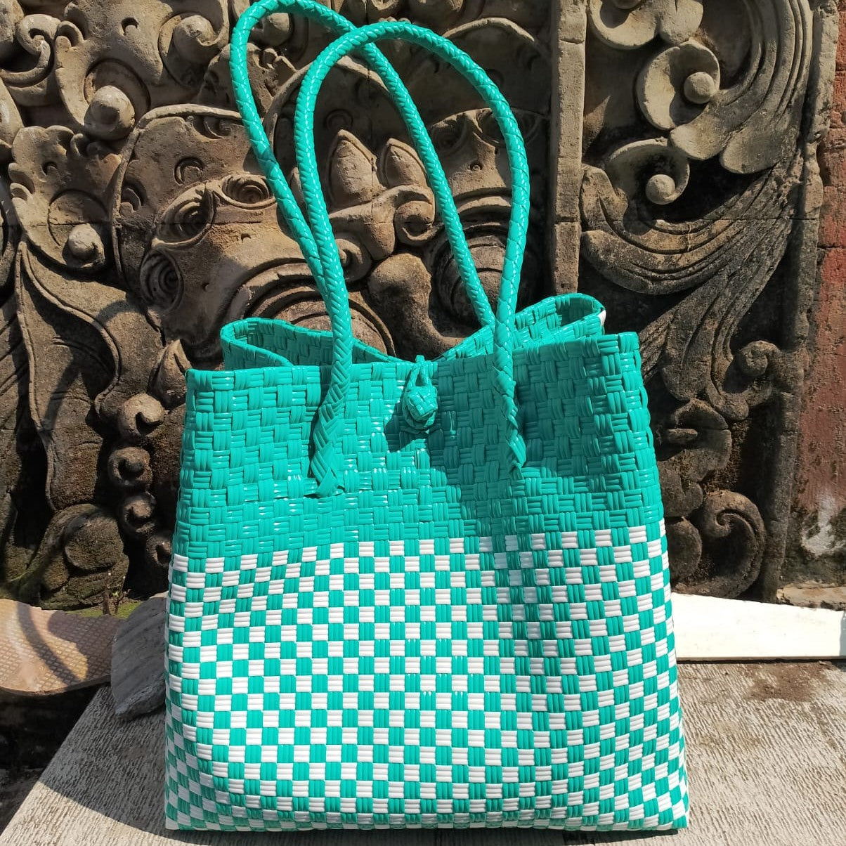 Lagoon from Oceania collection