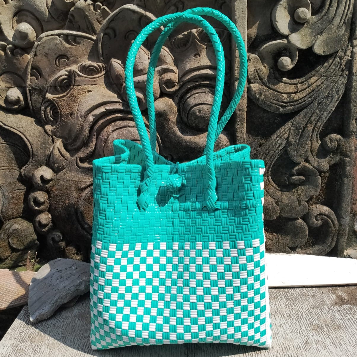 Lagoon from Oceania collection